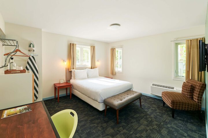 Room 18 of 63