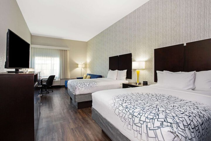 La Quinta Inn & Suites by Wyndham Palestine