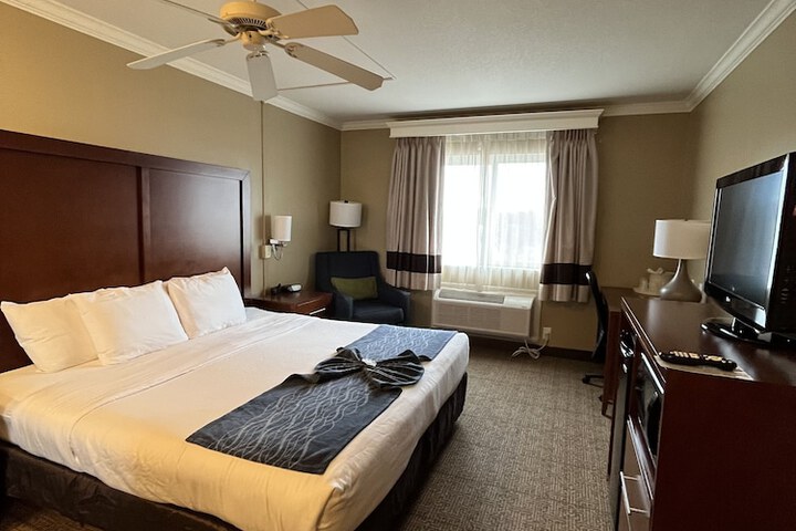 Room 11 of 56