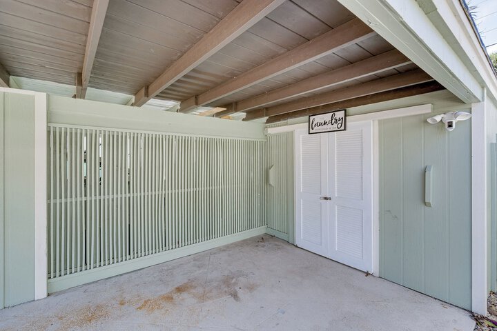 Manasota Key Vacation Rental w / Beach Access!