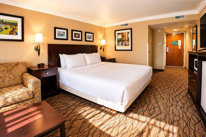 The Volare an Ascend Collection Hotel