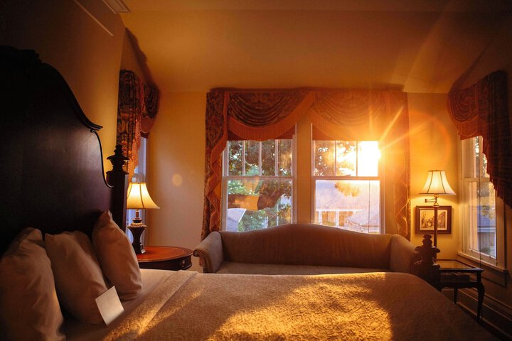 Room 84 of 147