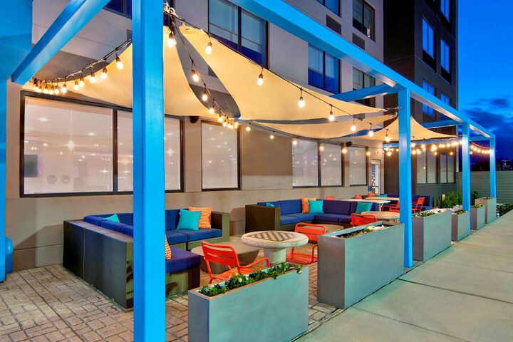 Terrace/Patio 30 of 32