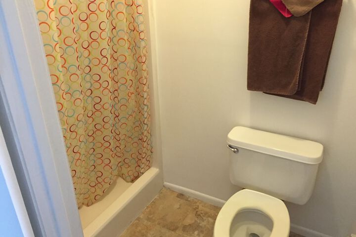 Room 13 of 23