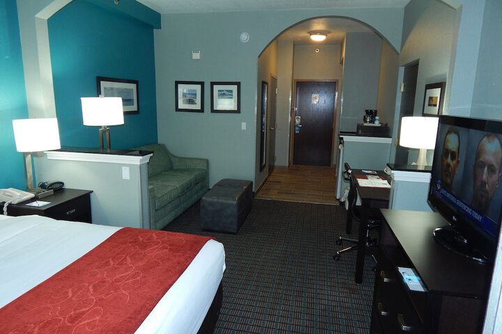 Room 37 of 61
