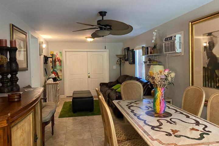 Roomy Recently Renovated Apt.
