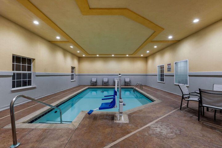Pool 5 of 42