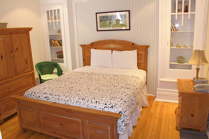 Room 34 of 52