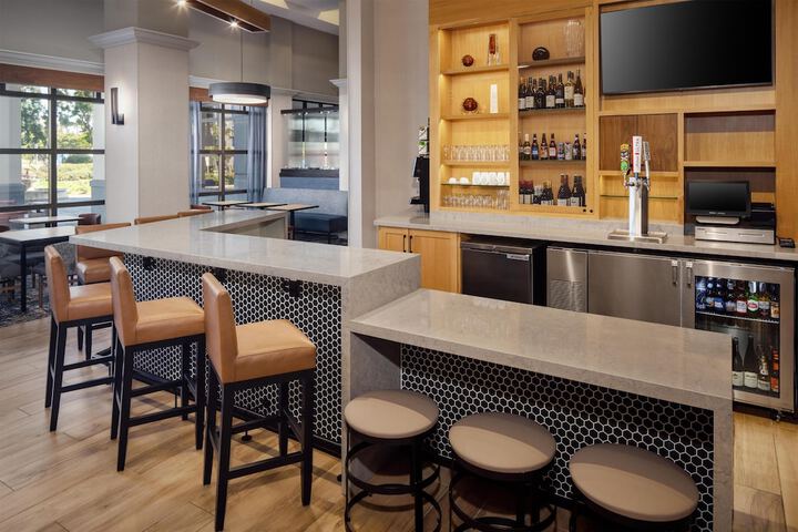 Hyatt Place Dublin / Pleasanton