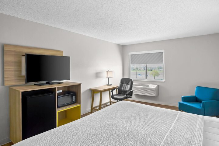 Days Inn by Wyndham Collinsville / St. Louis
