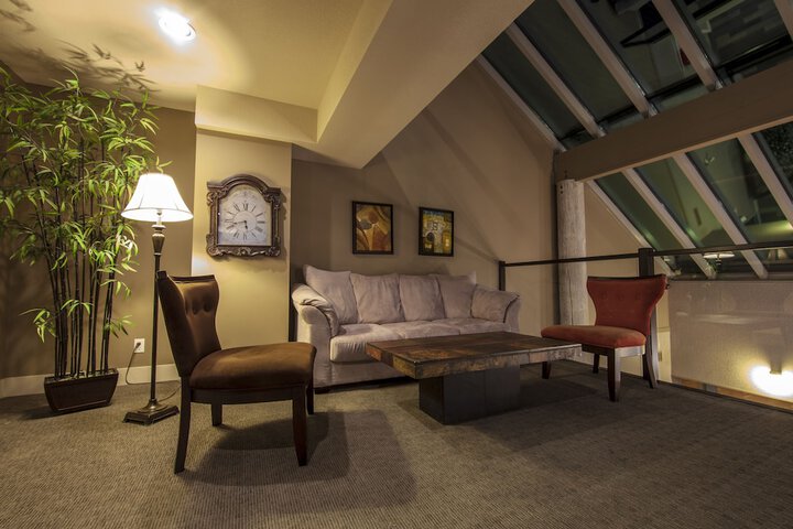 Hotel Interior 12 of 45