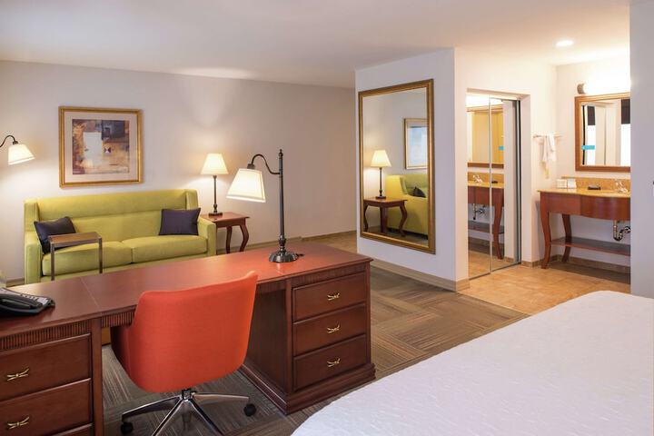 Hampton Inn & Suites Rifle