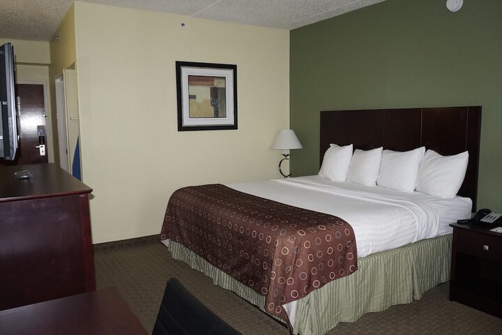 Room 19 of 32