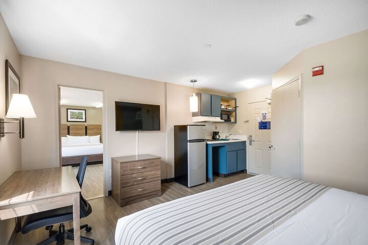 Room 18 of 30