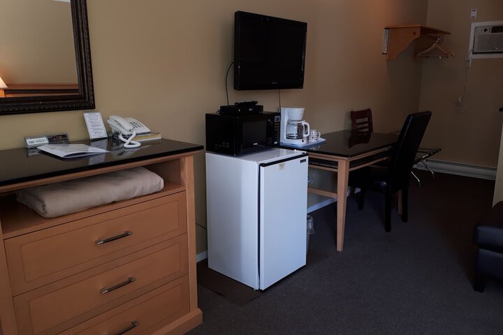 Room 42 of 62