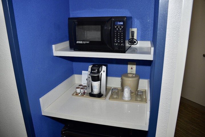 Room 20 of 38