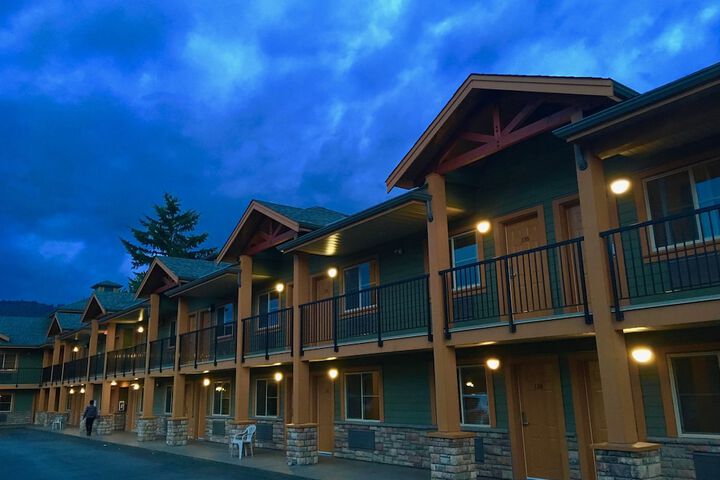 Vedder River Inn