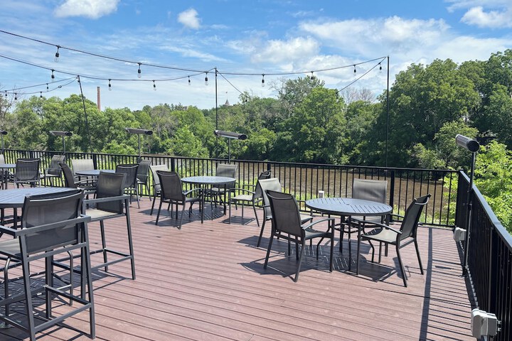 Fairfield Inn and Suites by Marriott Northfield