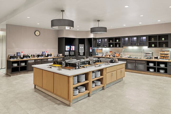 Homewood Suites by Hilton Anaheim Resort – Convention Center