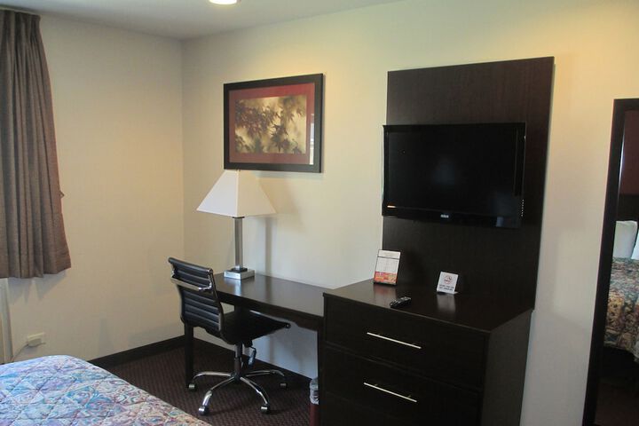 Room 36 of 61