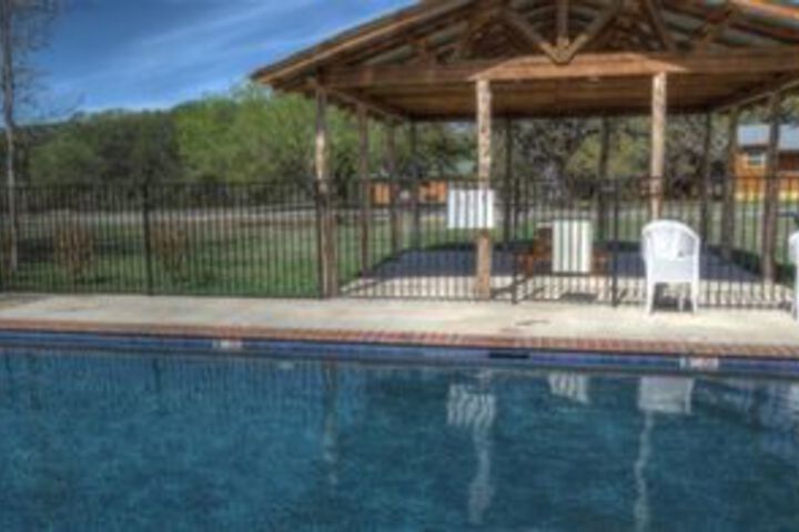 Utopia River Retreat