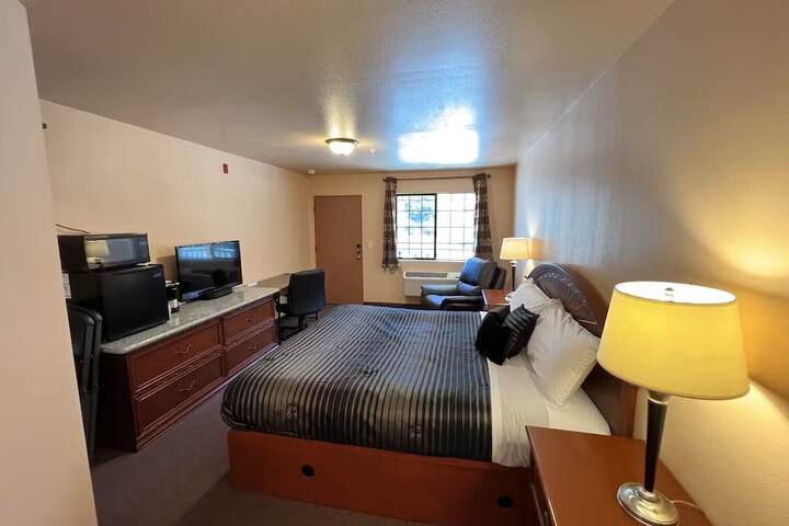 Room 57 of 61