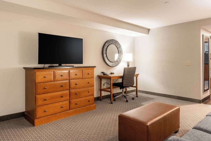 Room 41 of 120