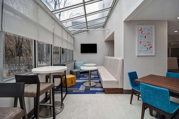 Hampton Inn NY-JFK