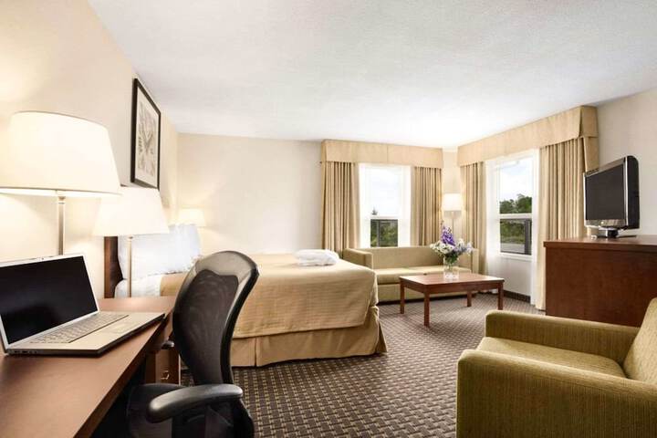 Quality Inn