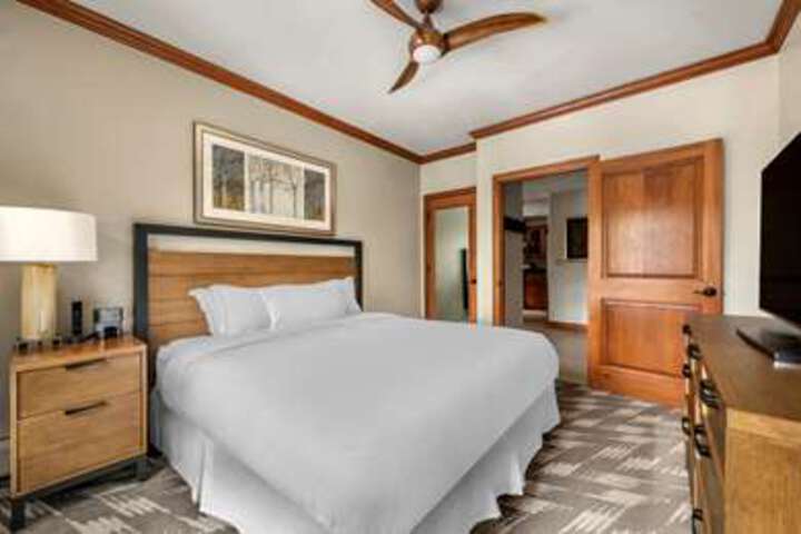 Room 145 of 168