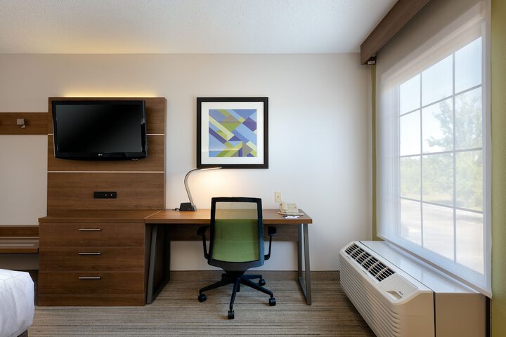 Room 42 of 64