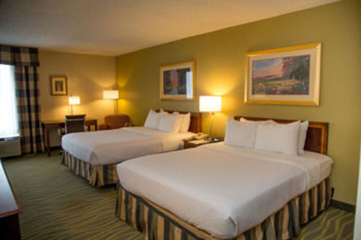 Ramada Plaza Rochester Airport