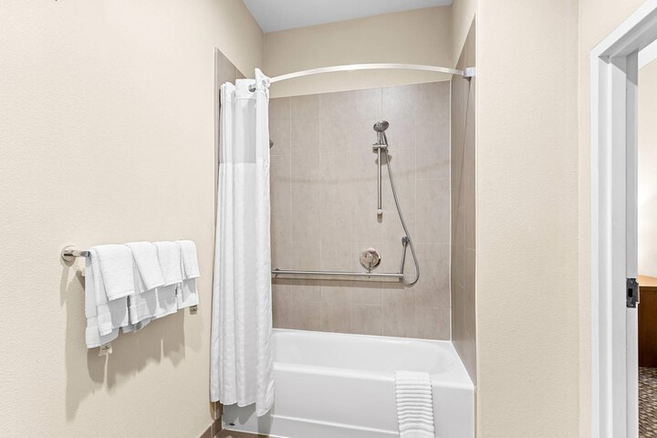 Comfort Inn & Suites Grenada