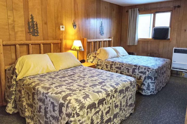 Sunshine Motel and Cabins