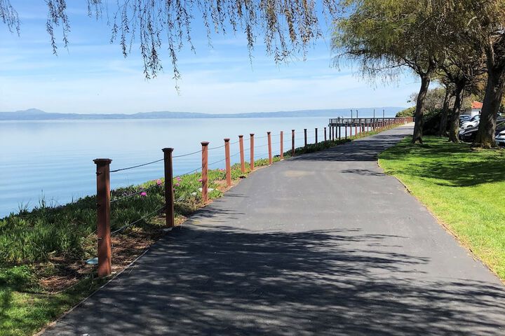 Embassy Suites by Hilton San Francisco Airport Waterfront