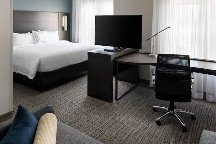 Room 15 of 24