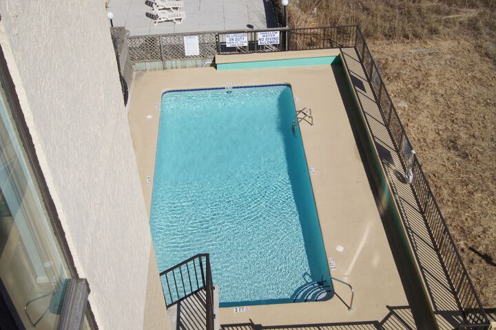 Pool 9 of 45