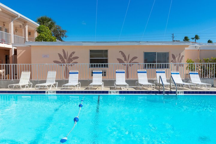 Belleair Beach Resort Motel
