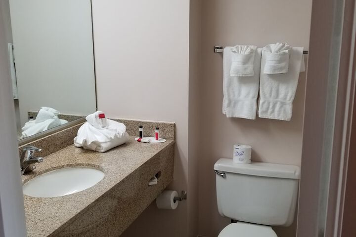 Room 13 of 56