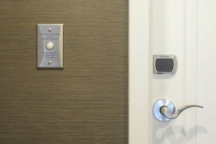 Room 20 of 62