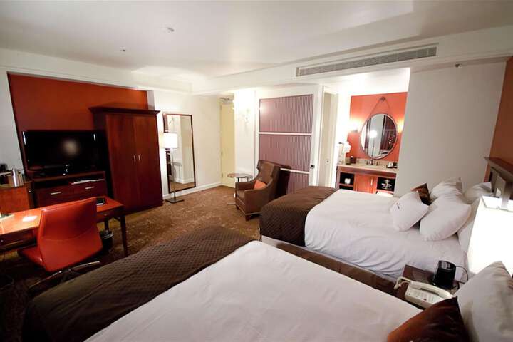 Room 91 of 169