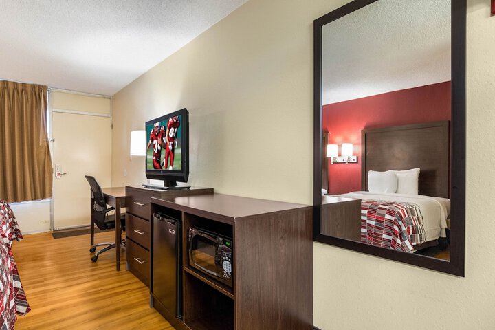 Room 19 of 29