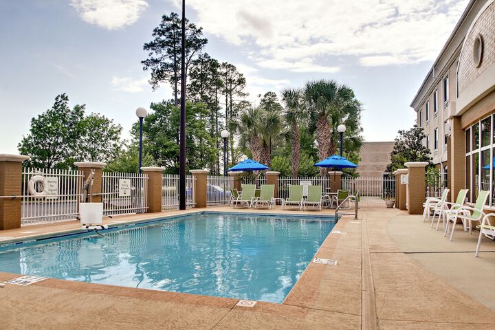 Pool 14 of 74