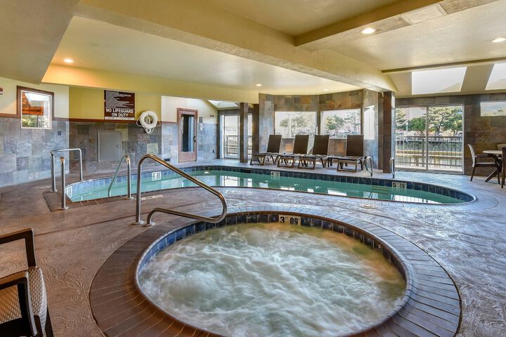 Kathryn Riverfront Inn an Ascend Collection Hotel