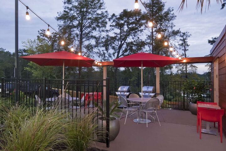 Terrace/Patio 25 of 28