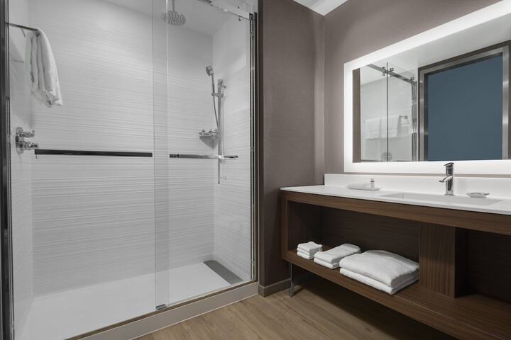 Room 25 of 55