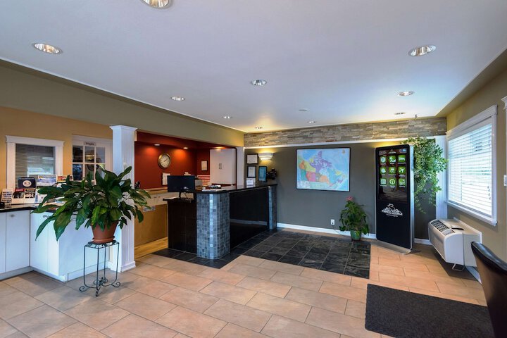Hotel Interior 11 of 43