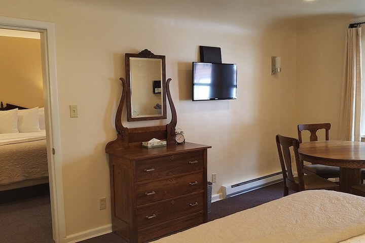 Room 51 of 126