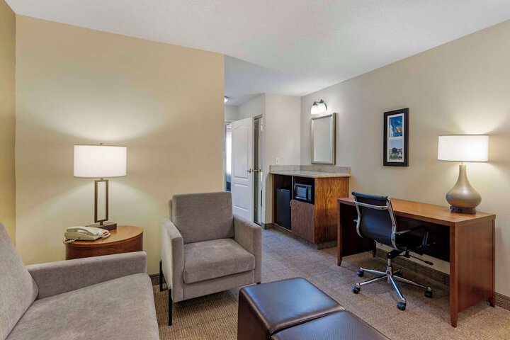 Room 19 of 40