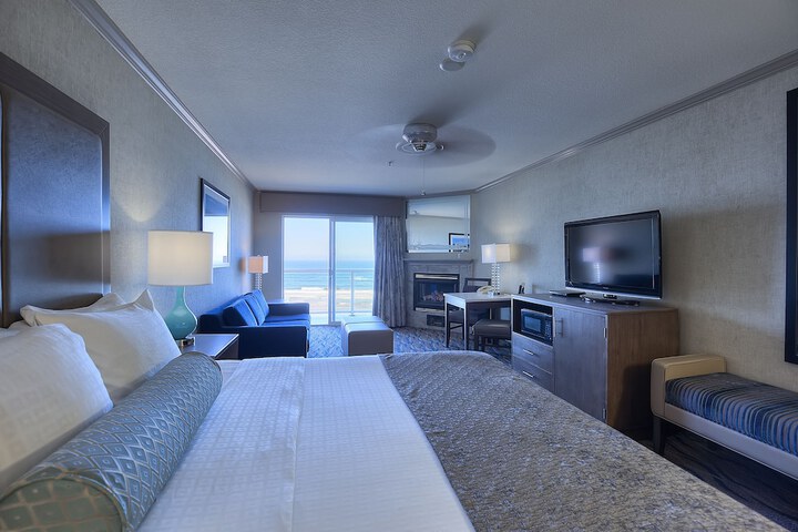 Elizabeth Oceanfront Suites an Ascend Collection Hotel